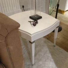 Приставной столик RIMINI отделка белый блестящий лак